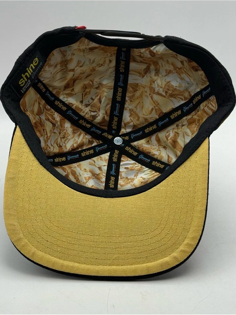 Shine Embroidered Black & Gold Snapback Hat - OSFM